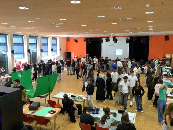 Physikmesse 2025 am Stadtgymnasium Köln Porz